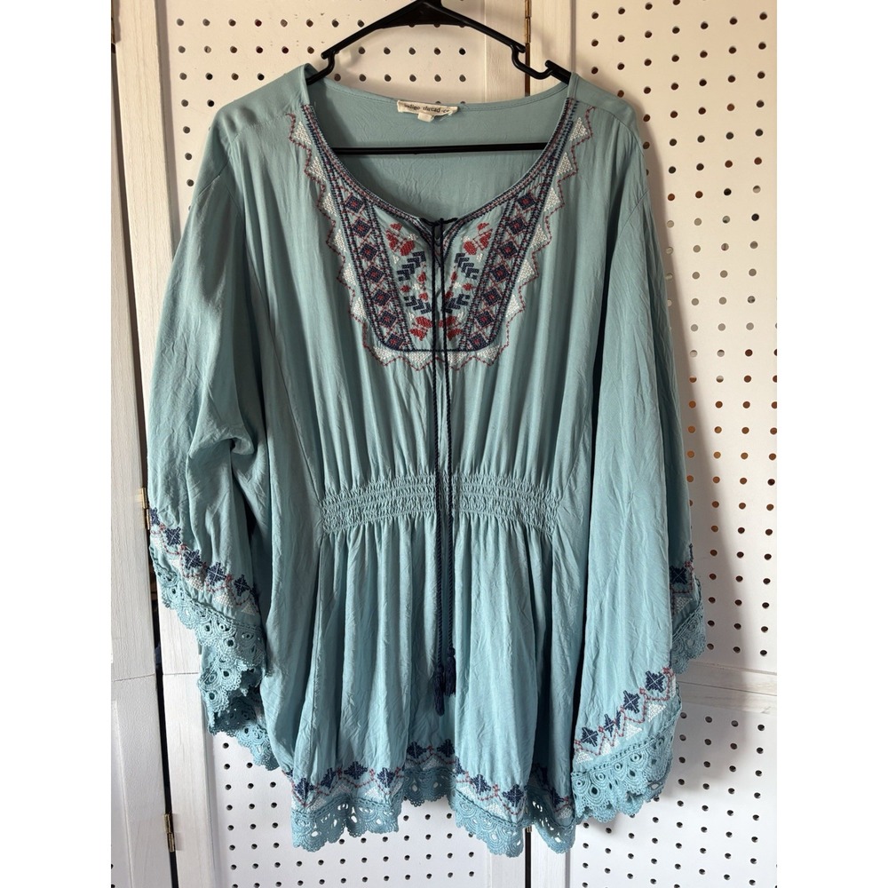 Indigo Brand Embroidered Top (Like New)